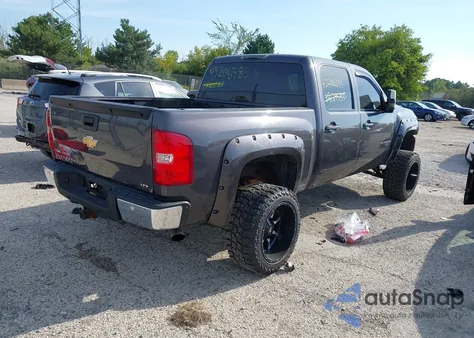 2010 Chevrolet Silverado 1500 Ltz z USA, uszkodzony, nr VIN 3GCRKTE39AG216612